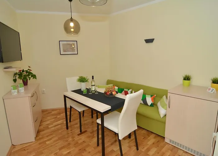 Luxury アパート *