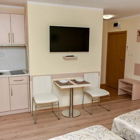Luxury Apartments601 *