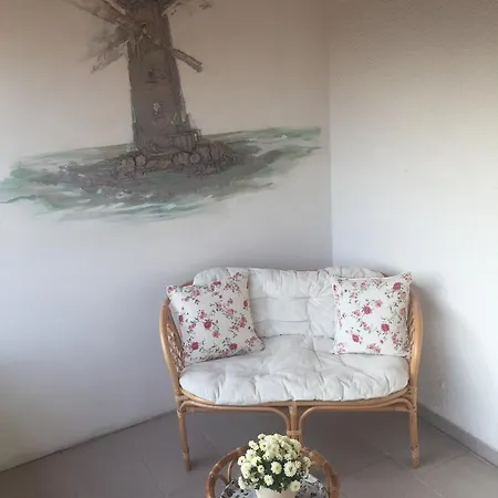 Luxury Apartman Burgasz